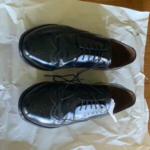 Men’s dress shoes
